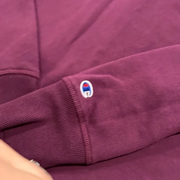 Champion Purple Sweatshirt - Picture 4 of 4
